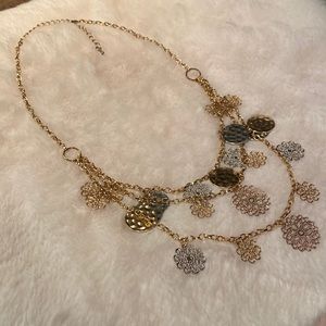 Filigree Flower/ Snowflake ❄️ Design  Tiered Necklace